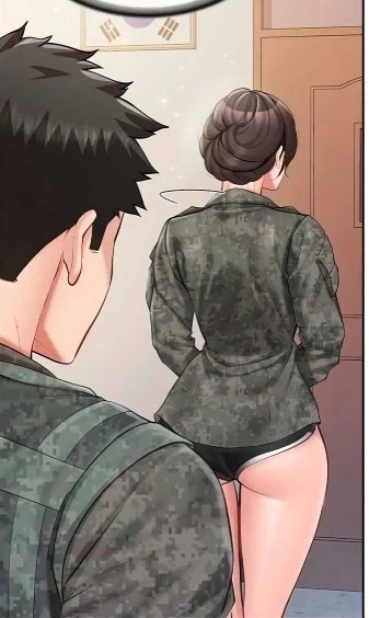 떡툰에서 하루 일과가 끝나고 복장을 갈아입었던 대대장_3.webp