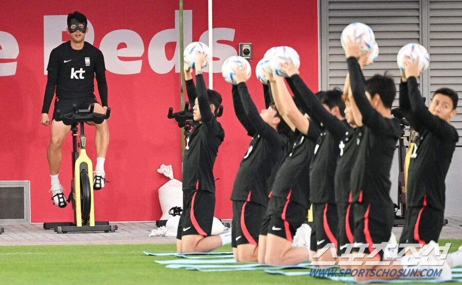 manga_1346769_002_dc1d6ff5bda9.webp